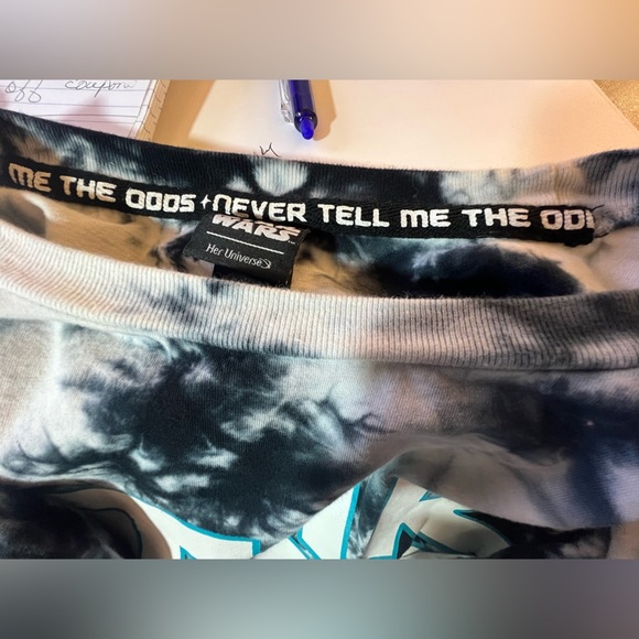 STAR WARS (DISNEY) TIE DYE PULLOVER SHIRT BY HER UNIVERSE. SIZE LARGE. - Picture 2 of 9